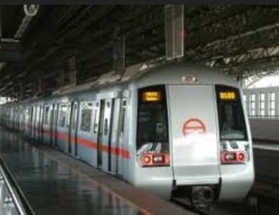 Delhi Metro20140615185917_l